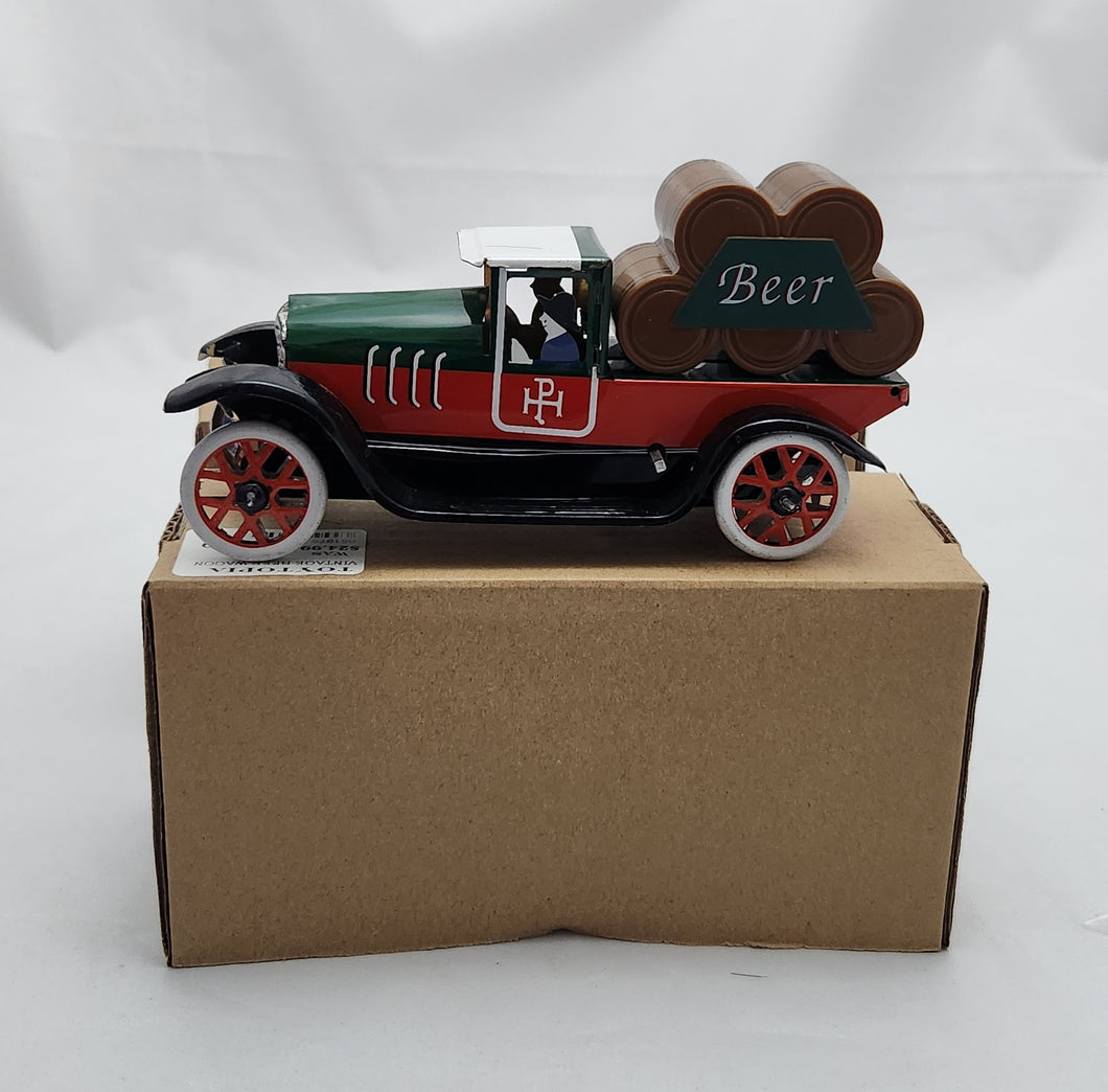 Tin Delivery Car